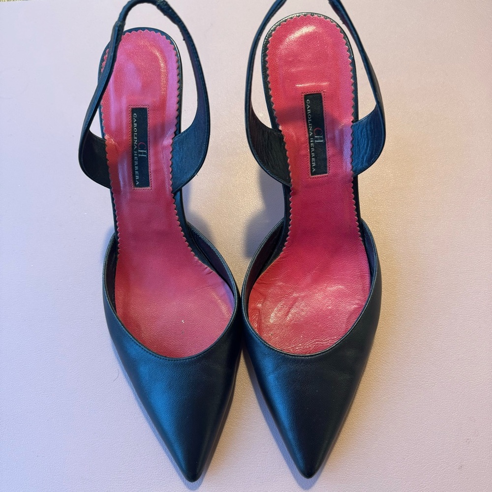 CAROLINA HERRERA LEATHER SLINGBACK PUMPS size 40 GUC